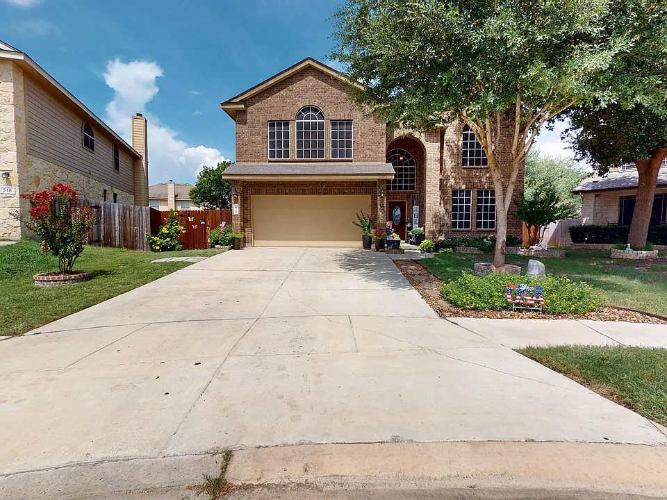 522 Baltustrol Dr
