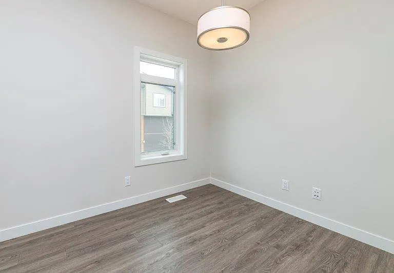 148 Sage Bluff Mnr NW — Photo 11