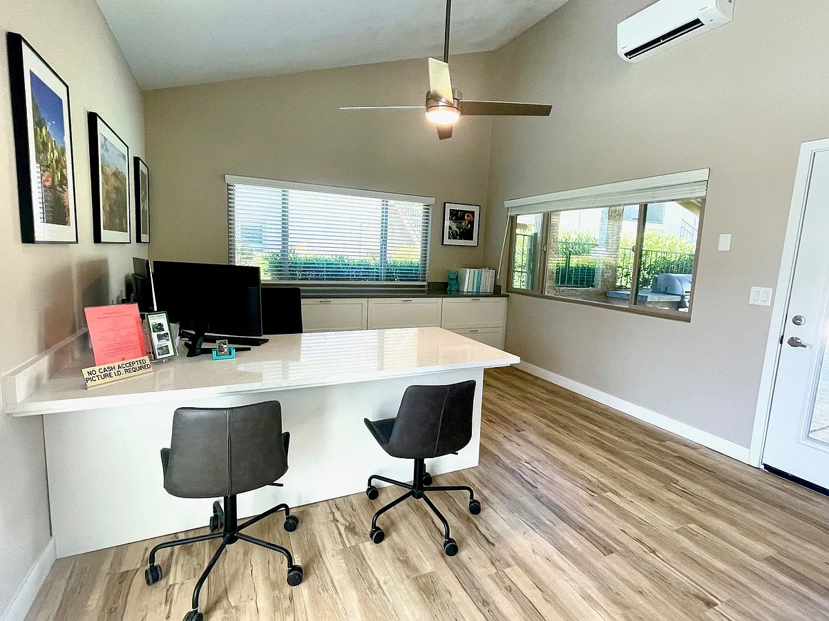 Building Photo - Sand Pebble Community *Renovated Units