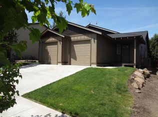3005 NE Canoe Ct, Bend, OR 97701