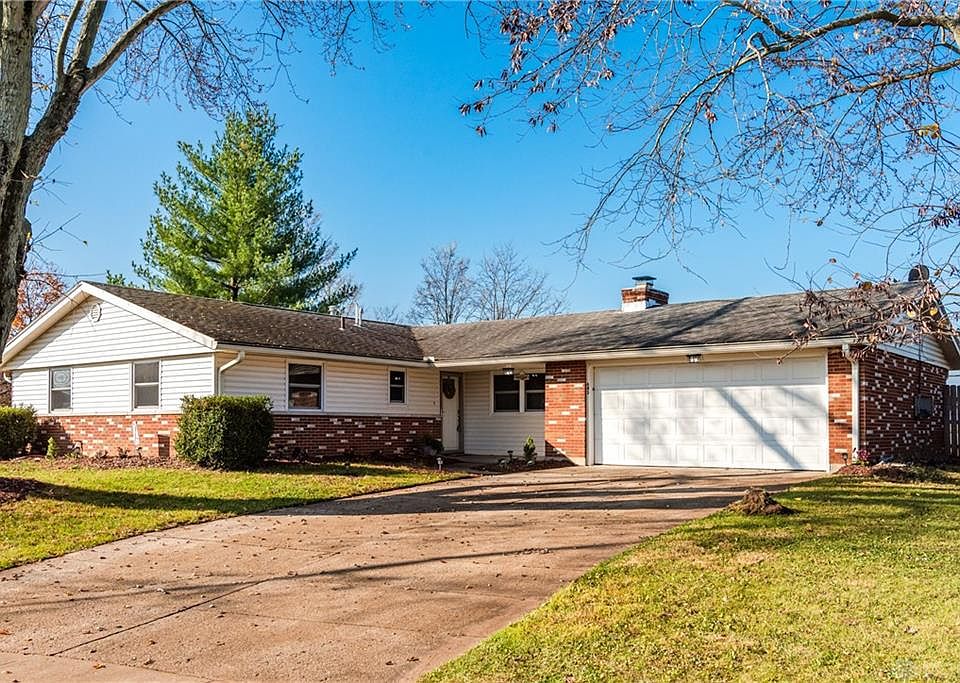 1st image of 643 Sharon Dr