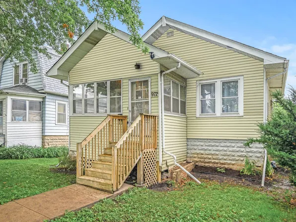 972 Juno Ave, Saint Paul, MN 55102