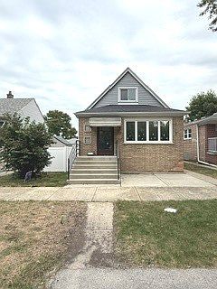 1st image of 9959 S Escanaba Ave