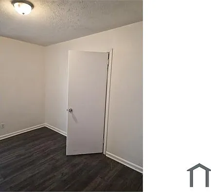 1538 Midway St — Photo 12