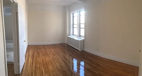 Rented by Roberto Guilbet, LREB