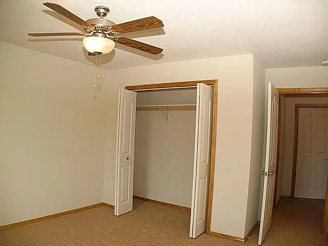 Bedroom Pic 2