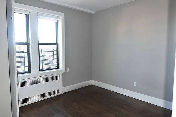 Rented by Zuz Realty | media 30