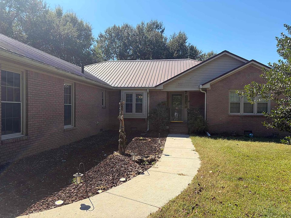 1st image of 400 Mon Dye Rd