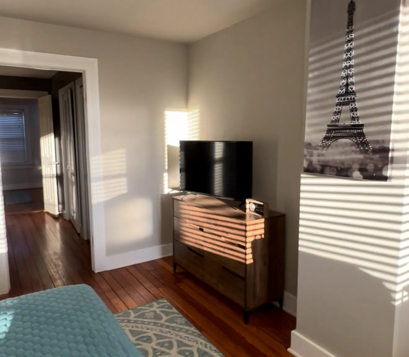 2 bed, 1.5 bath, 820 sqft, $2,000 — Photo 3