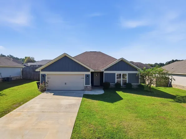 14 E Locust, Sumrall, MS 39482