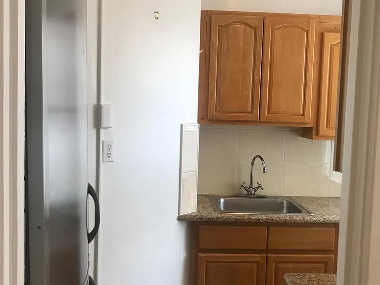 237 Leavenworth St #303 — Photo 5