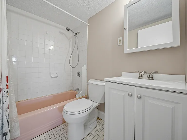239 Kelton St #41 — Photo 14