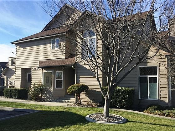 1st image of 425 Columbia Point Dr