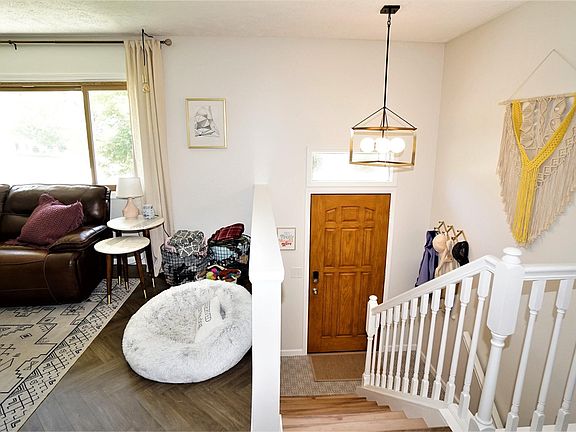 2nd image of 6418 S 75th Avenue Cir