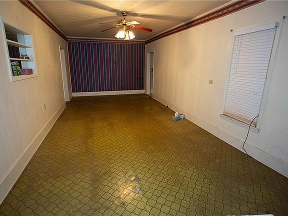 5th image of 120 Gill St