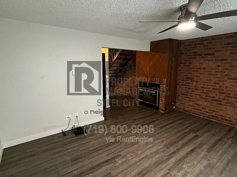 2107 Chatalet Ln #F — Photo 3