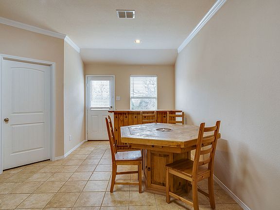 2nd image of 108 Durango Dr