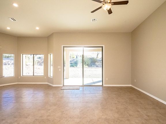5th image of 3324 Jamaica Blvd S
