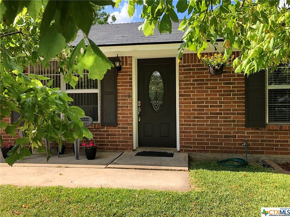 1st image of 3407 Empress Dr