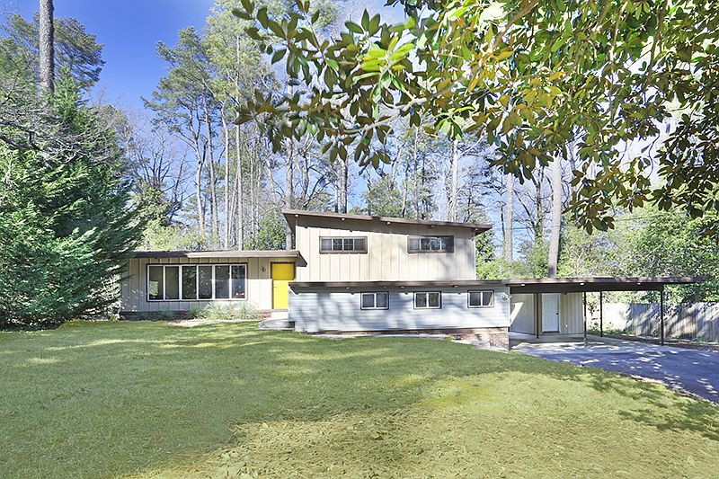 1st image of 3628 Northlake Dr