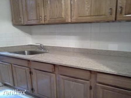 566 Flatbush Ave 1