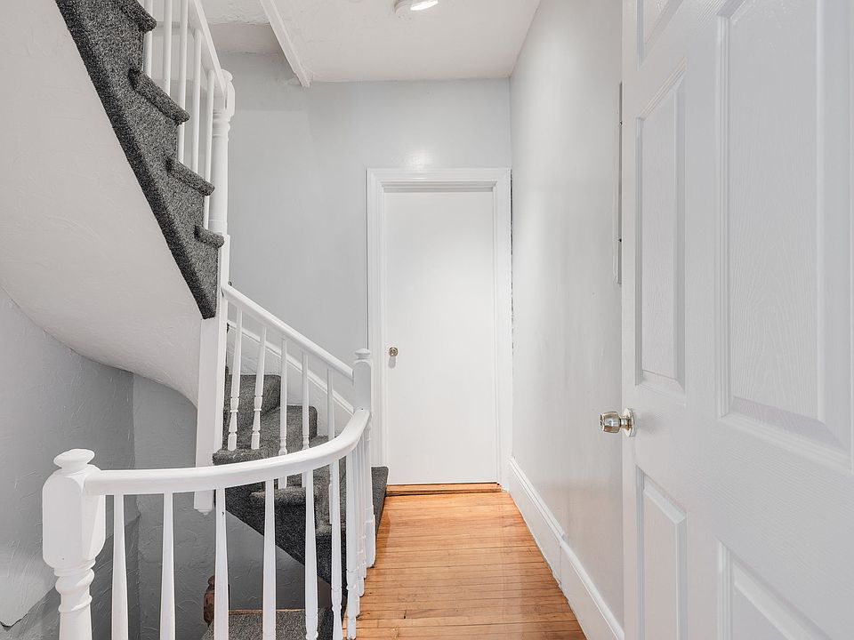 2nd Floor landing