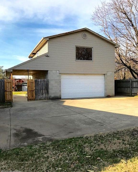 2nd image of 4511 Rita Mary Ct