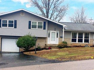 102 Mount Pleasant Rd, Bedford, IN 47421