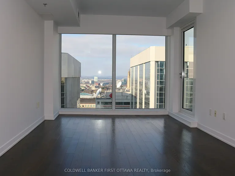 199 Slater St #2013 — Photo 11