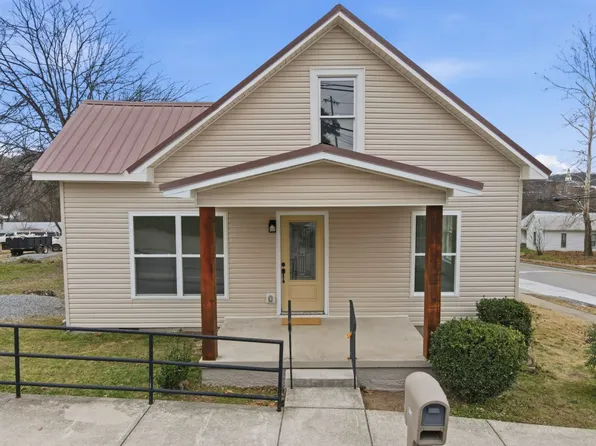 301 Bellview Ave N, Fayetteville, TN 37334