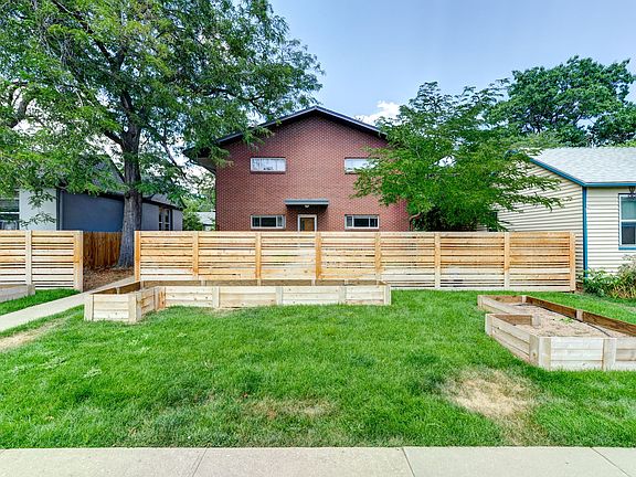 2nd image of 1811 Walnut St APT 2