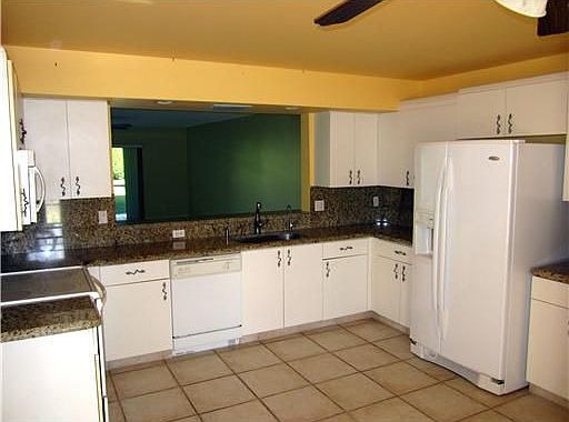 5th image of 9644 Sills Dr E APT 103