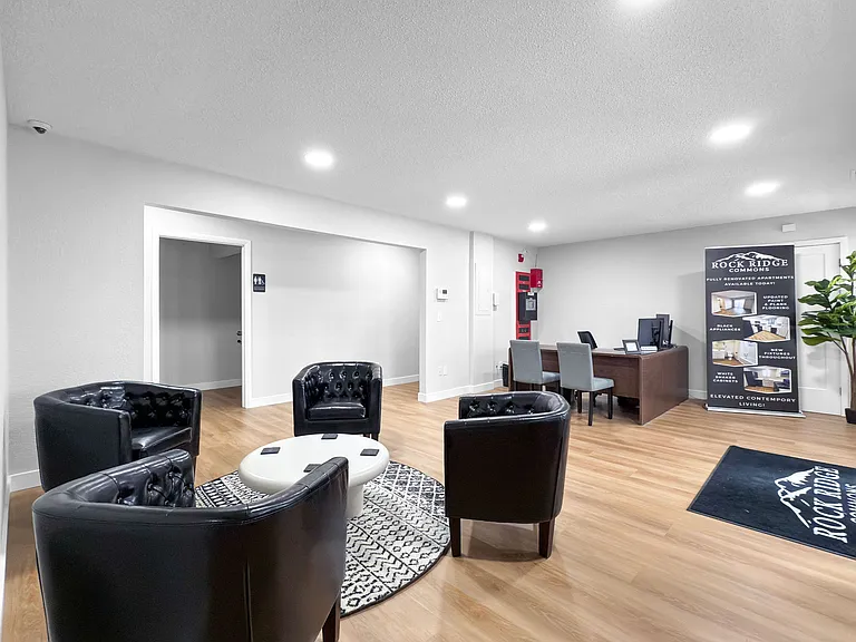 Rock Ridge Commons — Photo 15