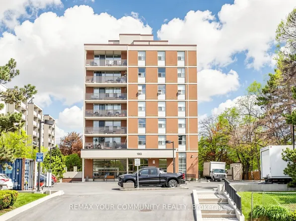 180 Dudley Ave #8, Markham, ON L3T 4X2