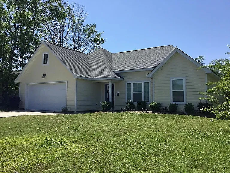 1611 Joyner Ave — Photo 1