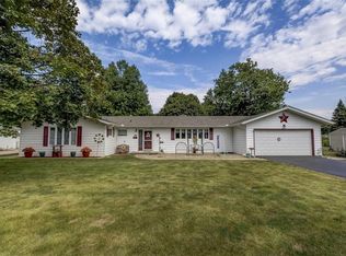 148 W Karen Dr, Decatur, IL 62526