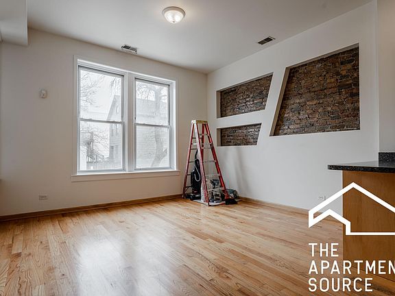 4th image of 1822 N Campbell Ave APT 1