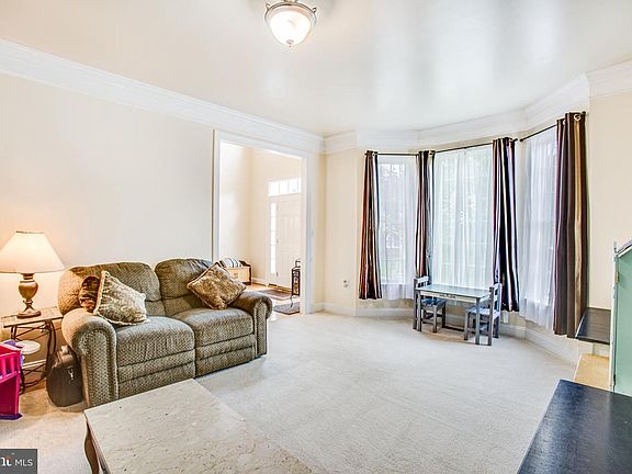 4th image of 9915 Holland Meadows Ct