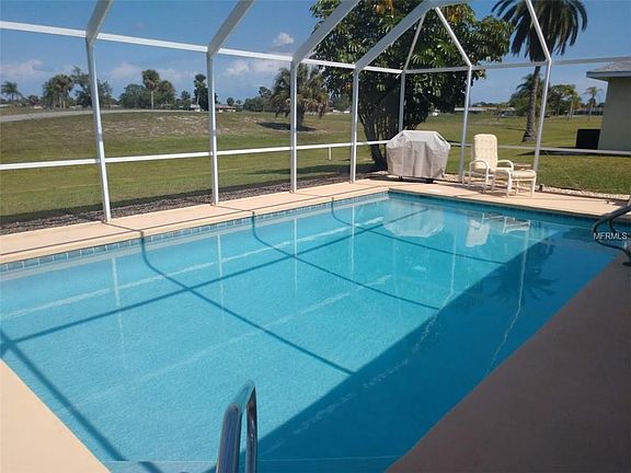 4th image of 94 Rotonda Cir