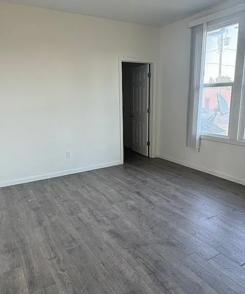 112 E Ida St — Photo 6