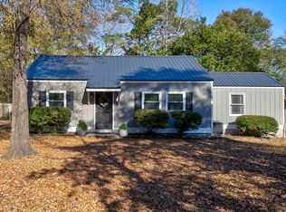 1616 Lakeview Ave, Camden, SC 29020