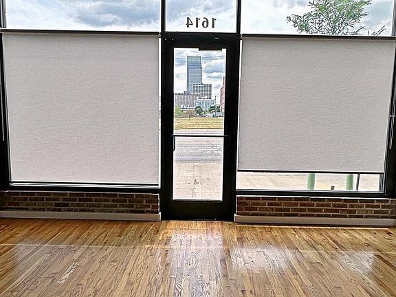 4th image of 1614 Cuming St #101