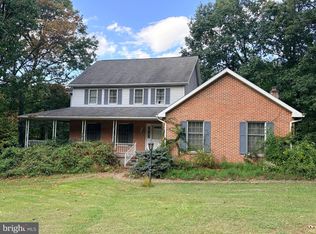 5066 Valley View Rd, Mohnton, PA 19540