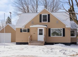 736 Duncan Ave, Ishpeming, MI 49849