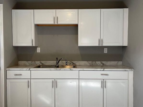 omaha-nebraska-442098574 picture