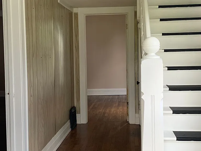 100 Circular St — Photo 3