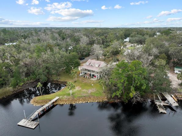 1713 SE First Ave, Steinhatchee, FL 32359