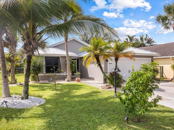 2484 SW Century Way, Stuart, FL 34997