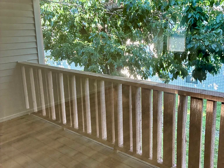 3414 SW Burnett Rd #B — Photo 11