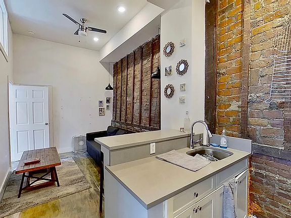 2nd image of 115 Weirfield St #1F